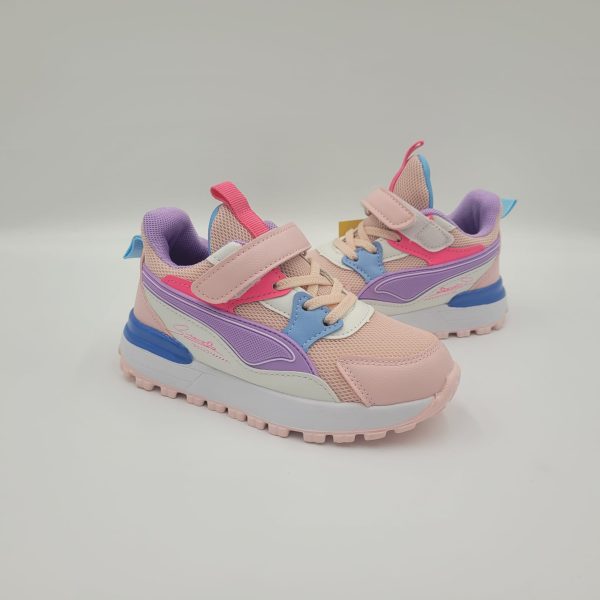 Adidasi roz pentru fete